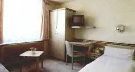 Hotel Imperial Munique 3*,