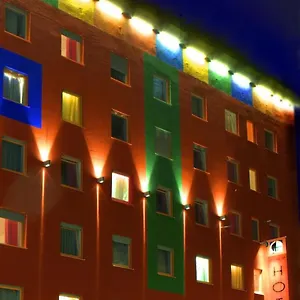 1st Creatif Elephant Otel