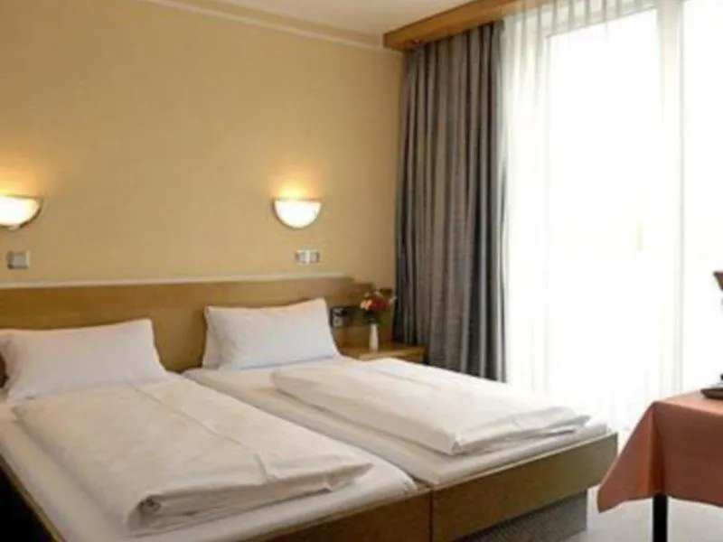 Hotel Imperial Munich 3*,  Germany